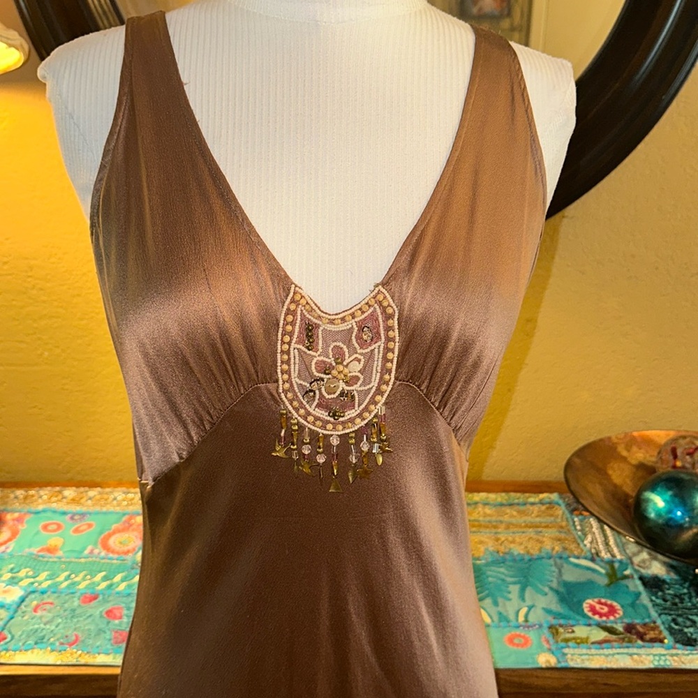 Elegant Copper Maxi Dress - Picture 3 of 7